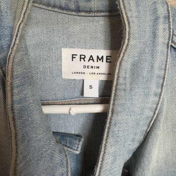 FRAME Le Tie-Neck Button-Front Light-Wash Denim Jacket - Picture 3 of 5